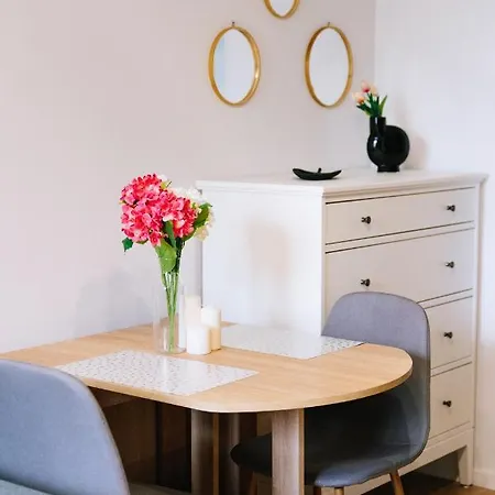 Warsaw Studio Apartment - City View, Parks Nearby By Rentujemy Exterior photo